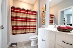 4555 Zircon Ln N, Plymouth, MN 55446 - Photo 27