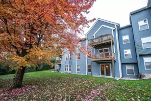 1381 Berry Ridge Rd, Eagan, MN 55123 - Photo 19