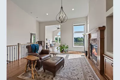 8823 Fraizer Street NE, Circle Pines, MN 55014 - Photo 15