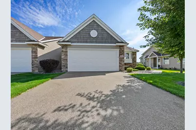 8823 Fraizer Street NE, Circle Pines, MN 55014 - Photo 9