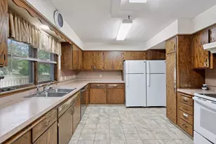 708 Chestnut St, Arlington, MN 55307 - Photo 7