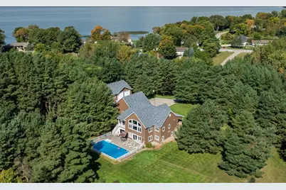 3191 Crestwood Drive NE, Alexandria, MN 56308 - Photo 3