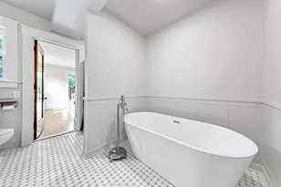 404 3rd St NW, Faribault, MN 55021 - Photo 53