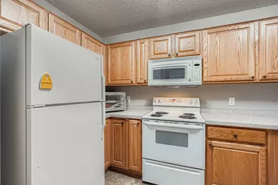 3275 Coleshire Path #24, Rosemount, MN 55068 - Photo 9