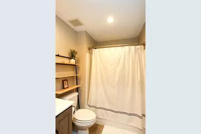 173 Denver Avenue SE, Hutchinson, MN 55350 - Photo 17