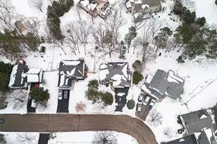 9457 Hames Ave S, Cottage Grove, MN 55016 - Photo 3