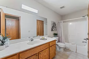 9457 Hames Ave S, Cottage Grove, MN 55016 - Photo 15