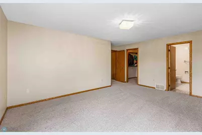 2801 26th Avenue S, Fargo,  58103 - Photo 13