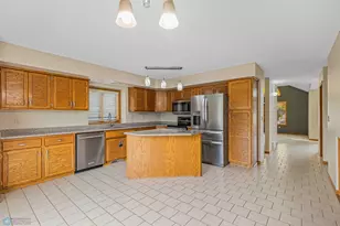 2801 26th Ave S, Fargo,  58103 - Photo 9