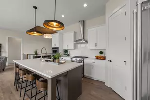 19791 Henning Ave, Lakeville, MN 55044 - Photo 7