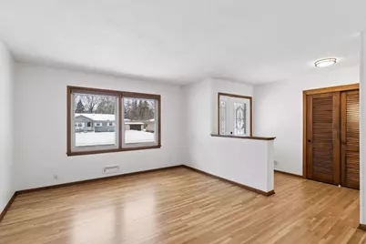 9011 60 1/2 Avenue N, New Hope, MN 55428 - Photo 7