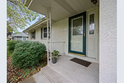 9011 60 1/2 Avenue N, New Hope, MN 55428 - Photo 5