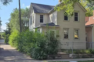 1215 Galtier St, Saint Paul, MN 55117 - Photo 1