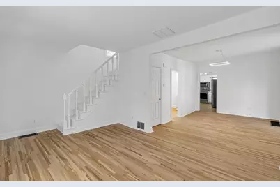 1323 4th Street E, Saint Paul, MN 55106 - Photo 5