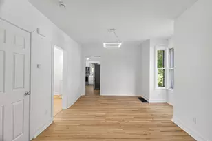 1323 4th St E, Saint Paul, MN 55106 - Photo 7