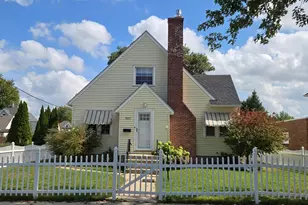 507 9th St SW, Austin, MN 55912 - Photo 1