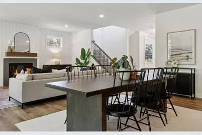 2415 Laurie Court W, Roseville, MN 55113 - Photo 15