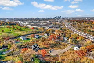 2415 Laurie Ct W, Roseville, MN 55113 - Photo 57