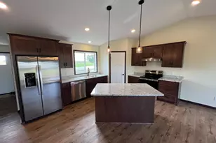 311 11th Street SE, Freeport, MN 56331 - Photo 5