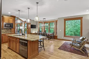 1360 Birch Park Cir, Houlton, WI 54082 - Photo 17