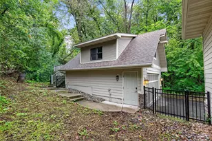 1360 Birch Park Cir, Houlton, WI 54082 - Photo 49