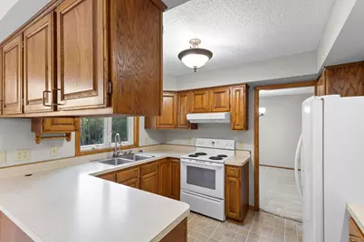 1845 77th Street W, Inver Grove Heights, MN 55077 - Photo 5