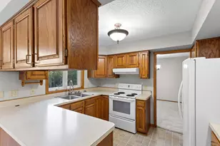 1845 77th St W, Inver Grove Heights, MN 55077 - Photo 5