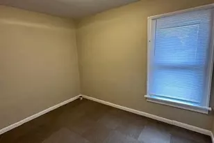 2014 E Oakland Ave, Austin, MN 55912 - Photo 9