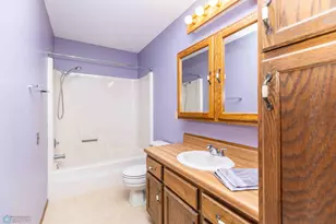 2419 25 1/2 Ave S, Fargo,  58103 - Photo 15