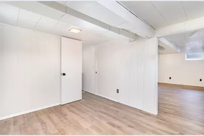 8445 10th Avenue S, Bloomington, MN 55420 - Photo 17