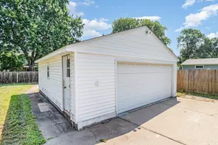 8445 10th Ave S, Bloomington, MN 55420 - Photo 25