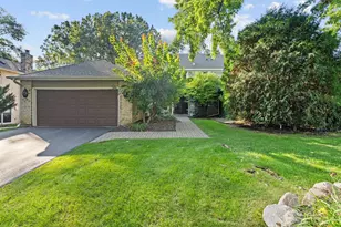 7702 Tanglewood Ct, Edina, MN 55439 - Photo 1