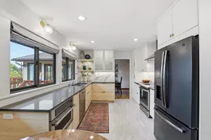 11115 Carver Ct, Burnsville, MN 55337 - Photo 1