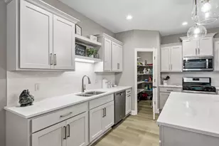 515 Marsh Path, Norwood Young America, MN 55397 - Photo 7