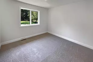 573 Kayla Ln, Hanover, MN 55341 - Photo 5