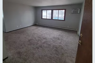 725 S 9th Street #3, Bird Island, MN 55310 - Photo 7