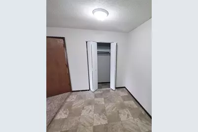 725 S 9th Street #3, Bird Island, MN 55310 - Photo 3