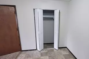 725 S 9th St, Bird Island, MN 55310 - Photo 3