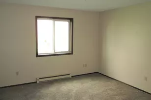 507 Division St N, Clara City, MN 56222 - Photo 7