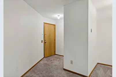 9147 Highway 55 #102, Golden Valley, MN 55427 - Photo 3