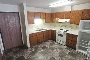 1003 Scotts Ave, Morris, MN 56267 - Photo 3