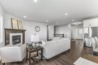 225 10th Avenue NE, Hutchinson, MN 55350 - Photo 19