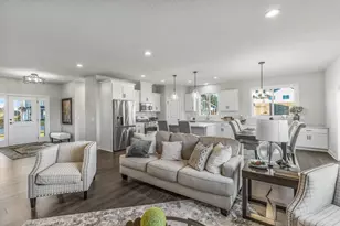 225 10th Ave NE, Hutchinson, MN 55350 - Photo 17