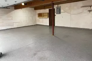 9001 Poplar Bridge Rd, Bloomington, MN 55437 - Photo 43