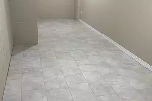 9001 Poplar Bridge Rd, Bloomington, MN 55437 - Photo 47