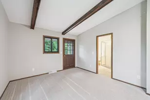 9001 Poplar Bridge Rd, Bloomington, MN 55437 - Photo 31