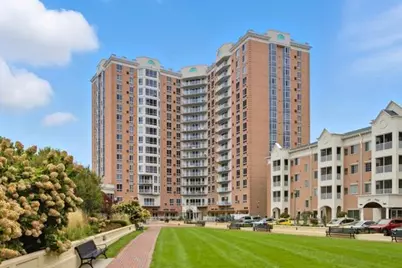 6600 Lyndale Avenue S #806, Richfield, MN 55423 - Photo 1