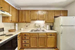 500 County Road B W, Roseville, MN 55113 - Photo 13