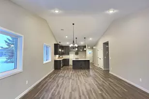 810 Morrison Ave, Annandale, MN 55302 - Photo 3