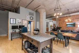 521 S 7th St, Minneapolis, MN 55415 - Photo 9